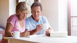 Dôchodky: V II. pilieri si skontrolujte fondy aj oprávnenú osobu