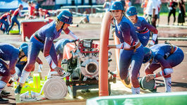 Slovenskí hasiči sa stali majstrami sveta, priblížili sa k rekordu