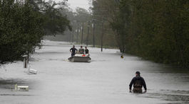 Florence má na svedomí najmenej 15 mŕtvych a miliardové škody