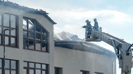 Zhoreli kancelárie ústredia opozičnej maďarskej Demokratickej koalície