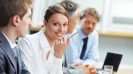 Podniky s právami duševného vlastníctva majú vyššie príjmy na zamestnanca