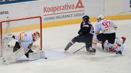 Slovan viedol 2:0 aj 3:1, padol v nájazdoch. Országh: Musíme ísť ďalej