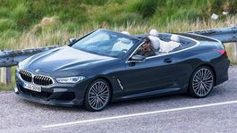 BMW 8 Roadster: Mníchov neustrážil luxusný kabriolet. Máme ho tu v plnej kráse