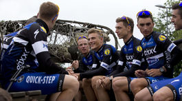 Prestup ku konkurencii. Bora uchmatla Quick-Stepu nemecký talent