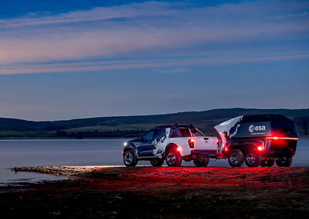 v prívese nachádzajú aj akumulátory pripravené...