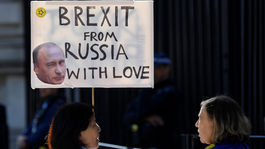 Britská vláda plne podporuje Mayovej plán brexitu