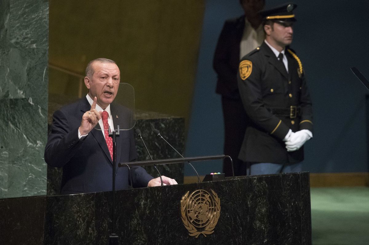 Turecký prezident Recep Tayyip Erdogan počas...