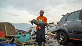 Indonézia: Počet mŕtvych po zemetraseniach a cunami stúpol na 384