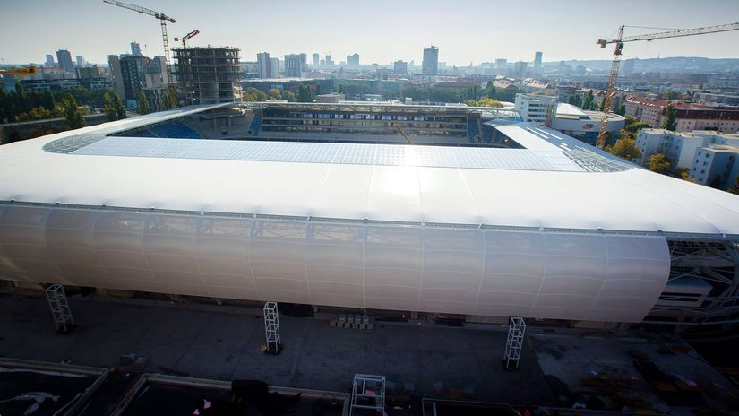 Národný futbalový štadión - pohľad na krytie...