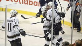 Kovaľčuk strelil prvý gól v NHL po piatich rokoch, Labanc prepísal históriu Sharks