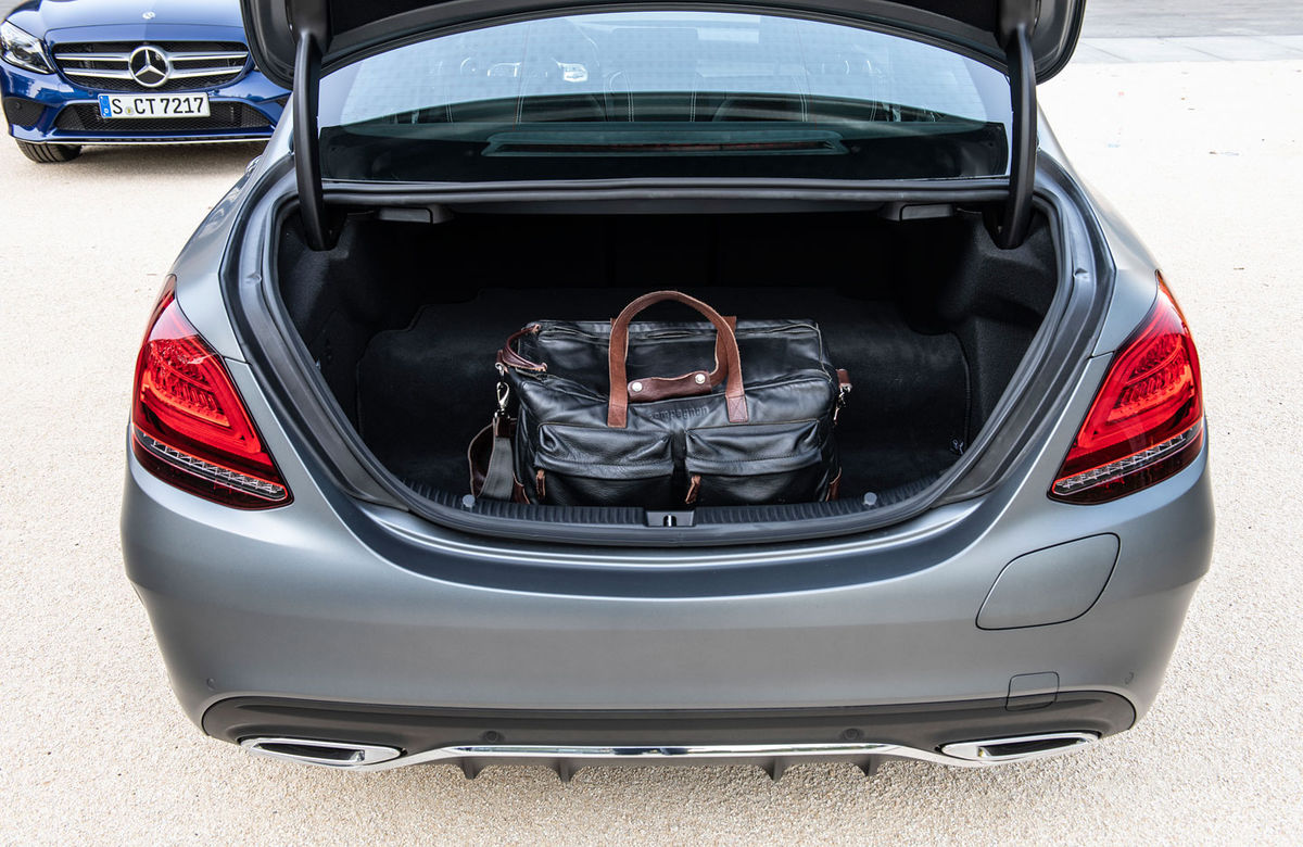 V kufri ubudne zopár litrov, keďže li-ion...