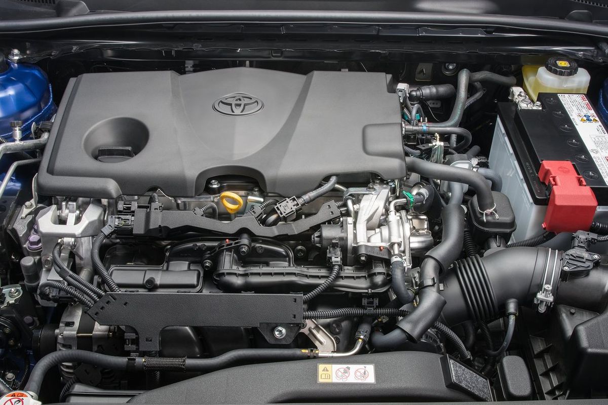 Hybridná sústava s elektromotorom a...