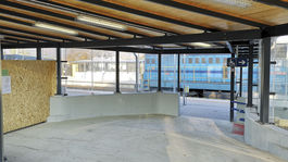 Ľudia hromžia, železnice zablokovali časť podchodu k cintorínu aj kostolu