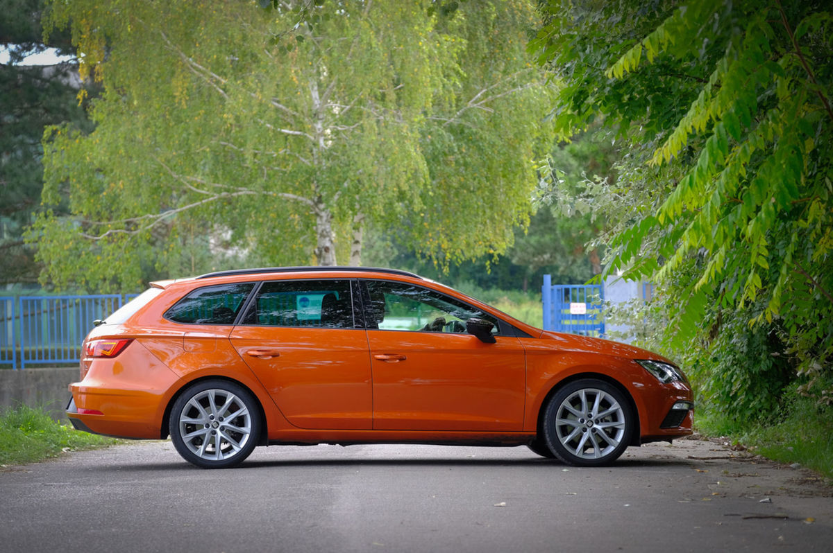 Seat Leon svojho športového ducha v dynamických...