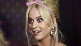 Speváčka Katy Perry tiež prišla na akciu FFANY Shoes on Sale.