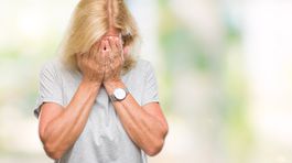 Vdovy a vdovci: Viete, že suma pozostalostných dôchodkov má svoj strop?