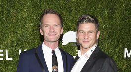 Herecký a manželský pár Neil Patrick Harris (vľavo) a David Burtka.