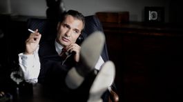 Recenzia: Toman? Žralok aj zbabelec