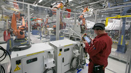 Bratislavský Volkswagen od pondelka čiastočne obnovil výrobu