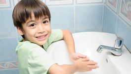 Umývanie rúk treba budovať už u škôlkarov