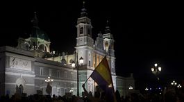 Vatikán pomôže s diskrétnym pochovaním bývalého diktátora Franca