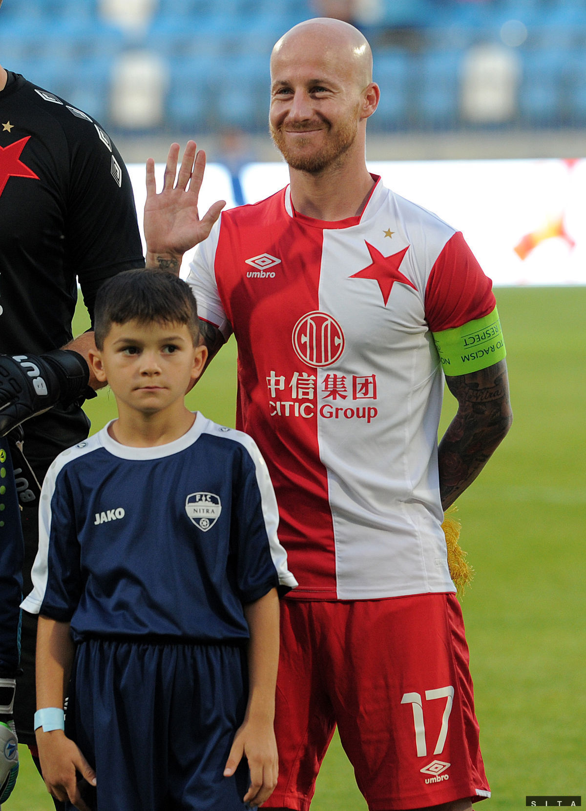 Miroslav Stoch v drese SK Slavia Praha.