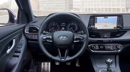 Hyundai-i30 Fastback N Line-2019-1024-10