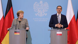Morawiecki: Poľsko zrejme odstúpi od migračného paktu OSN