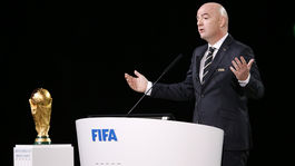 Vážne obvinenia voči šéfovi FIFA. Dopadne Infantino ako Blatter?