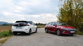 Hyundai Ioniq vs Nissan Leaf