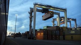 Colníci zaistili v prístave pri New Yorku vyše tony kokaínu