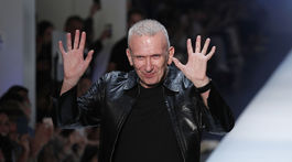 Gaultier ohlásil svoju poslednú prehliadku! Rozlúčka vo veľkom štýle