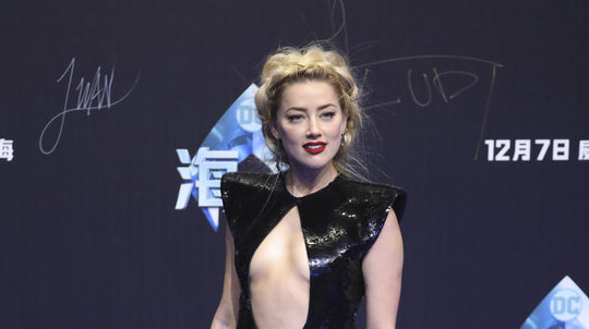 Herečka Amber Heard predstavila novinku Aquaman...