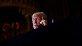 Deň vďakyvzdania u Trumpa v znamení moriaka a sťažností