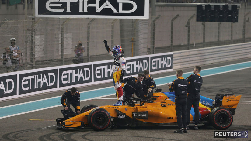 Fernando Alonso máva divákom po posledných...