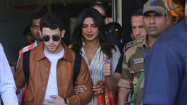 Priyanka Chopra a jej snúbenec Nick Jonas 