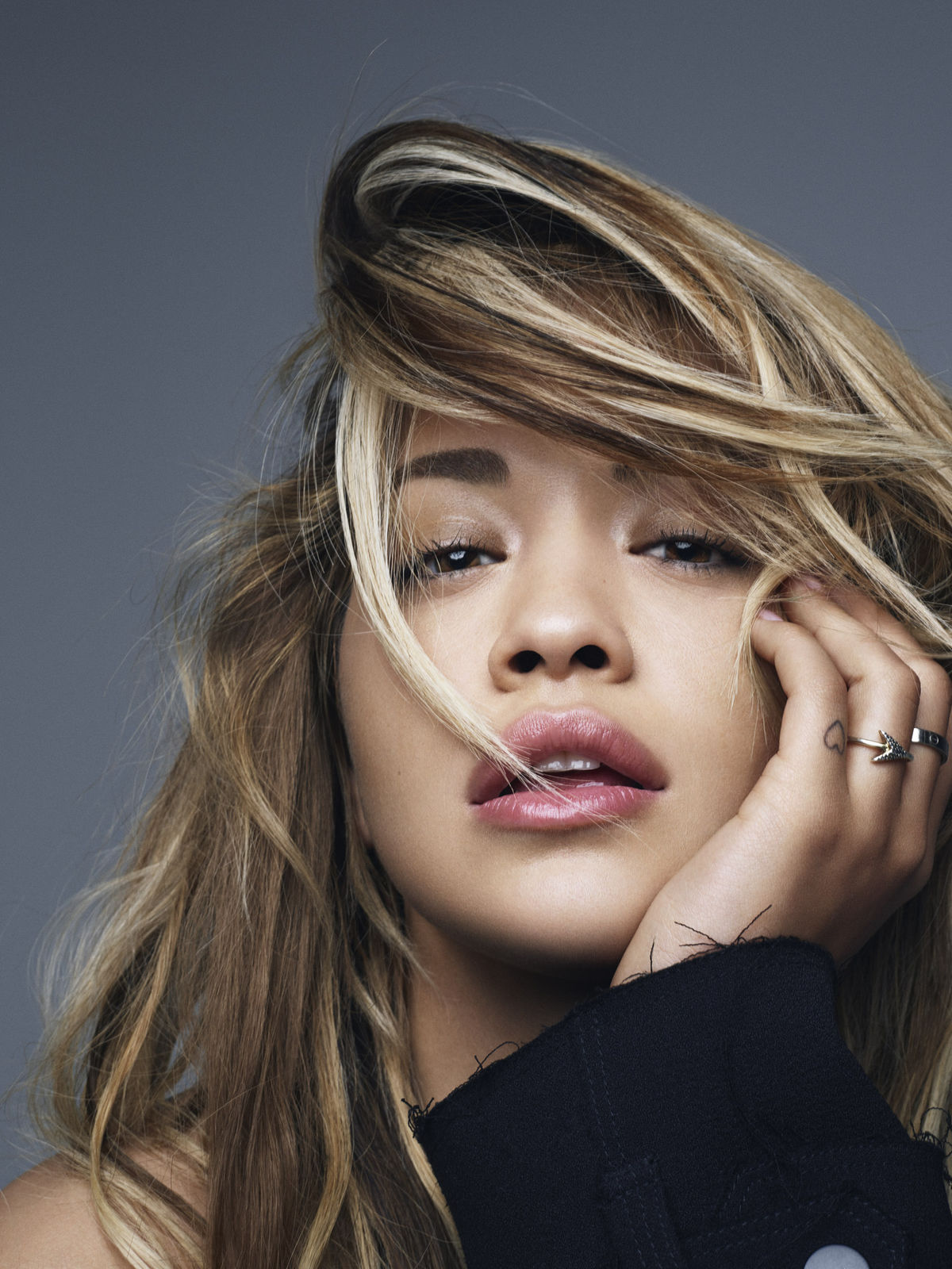 Speváčka Rita Ora.