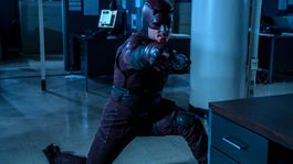 Netflix asi nenávidí superhrdinov. Ďalší z nich si musí vyzliecť trikot