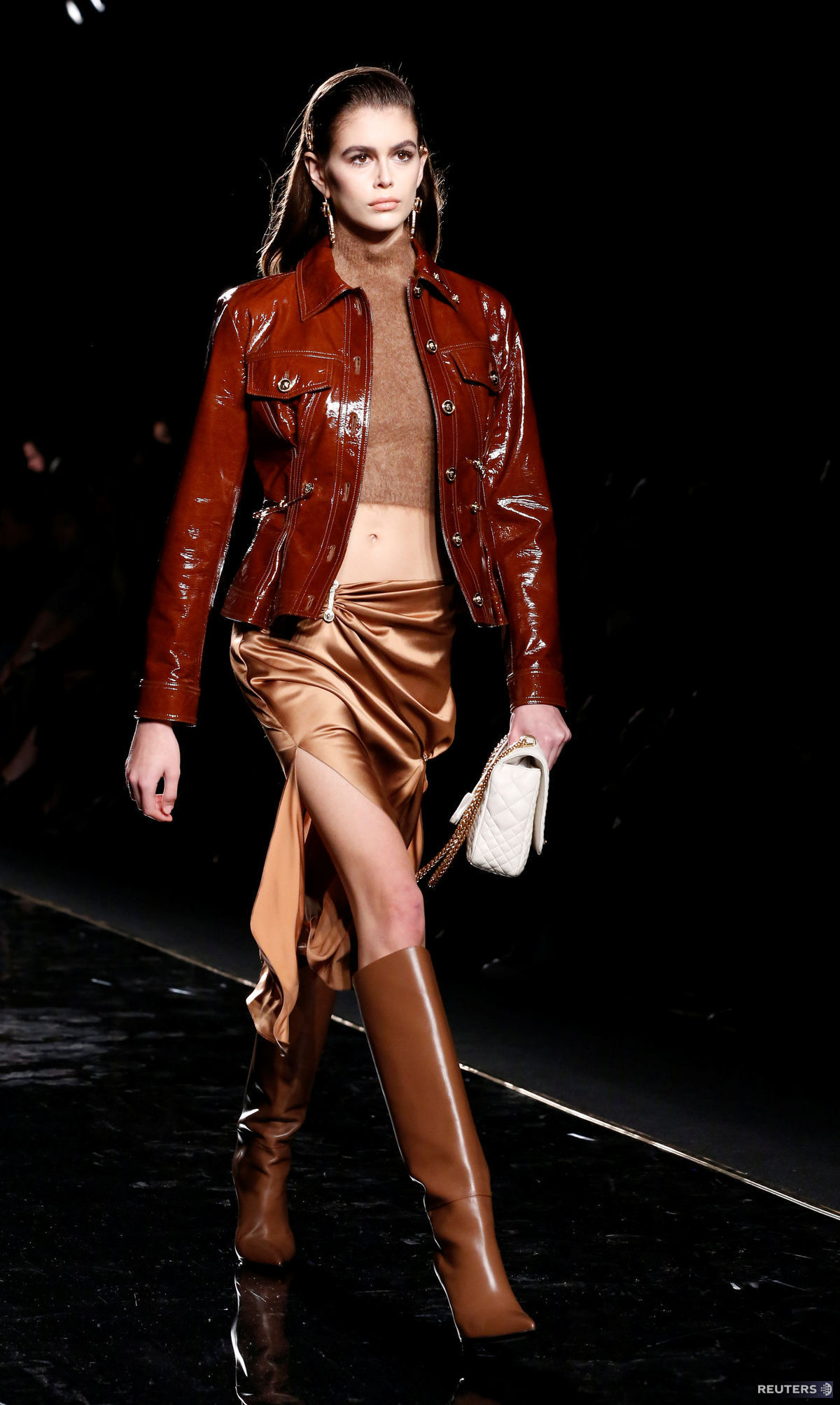 Topmodelka Kaia Gerber na prehliadke značky...