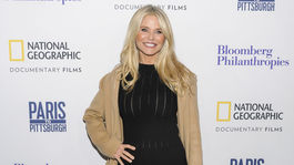 Toto sú nohy 64-ročnej dámy? Verte, že závisťou zblednú aj študentky...