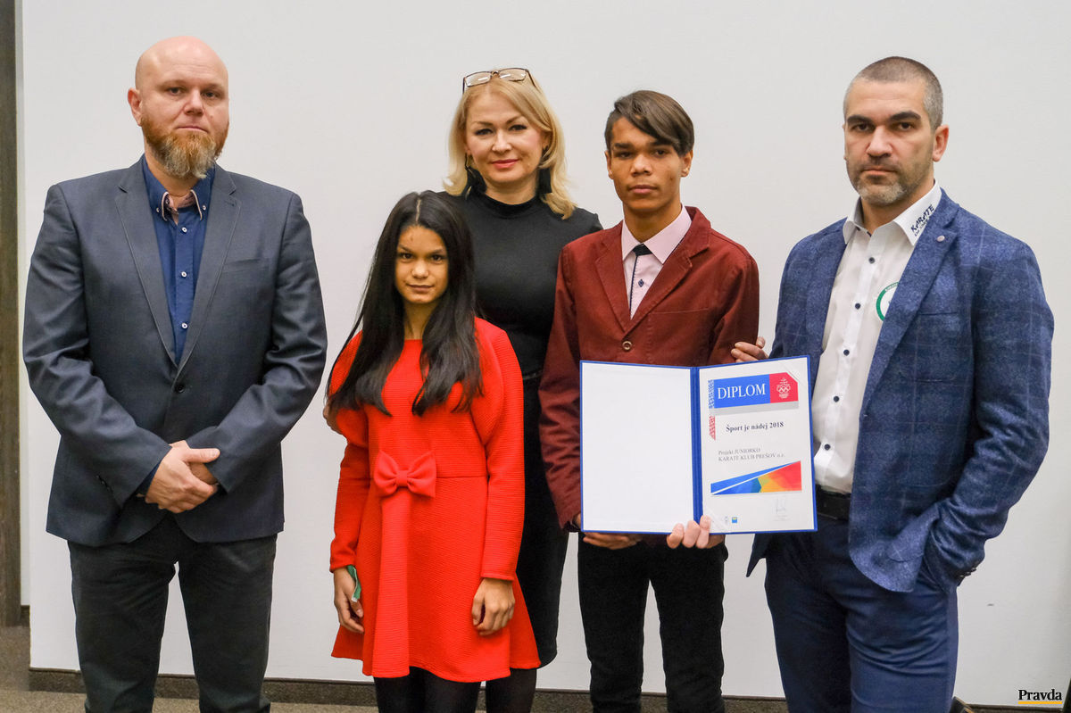 Členovia Karate klubu Junior Prešov.