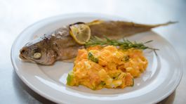 Vianočná ryba a šalát trocha inak, menej kaloricky