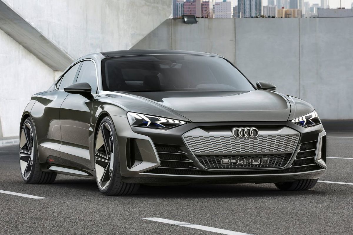 Audi e-tron GT je realistický koncept...