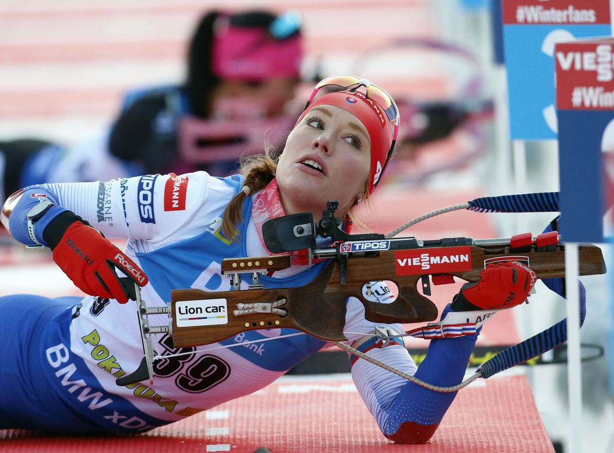 Ivona Fialková na trati šprintu v Pokljuke.