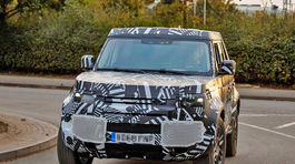 Land Rover Defender - 2020