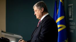 Porošenko páli mosty pod Ukrajincami