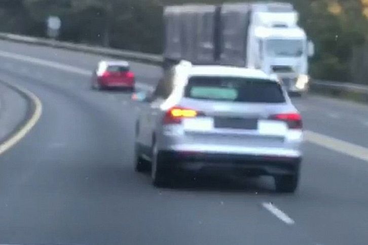 Smerové svetlá dostanú signálnu funkciu....