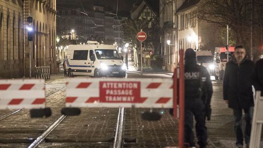 Francúzska polícia zastrelila útočníka z vianočných trhov