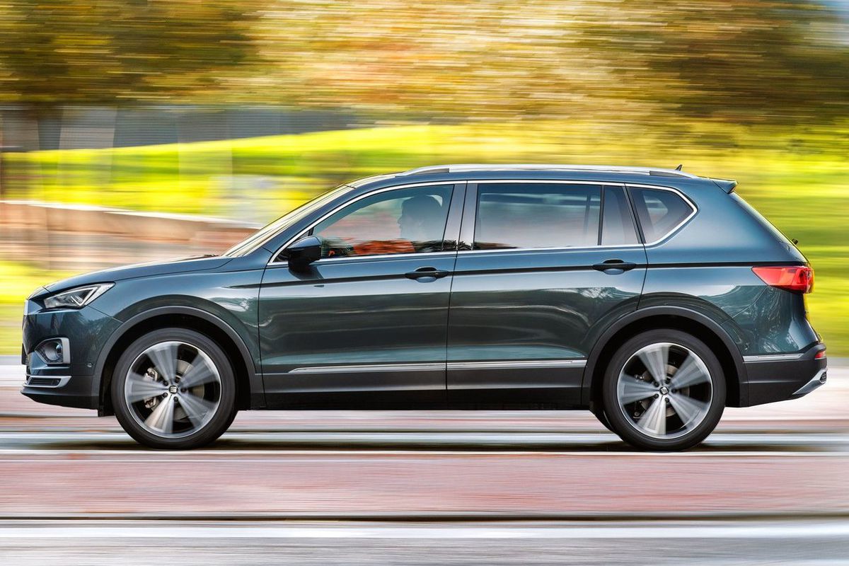 Z profilu pripomína Tarraco viac Tiguan...