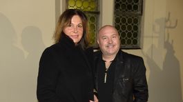 Aká sympatická hnedovláska! Michala Davida s manželkou často nevídať